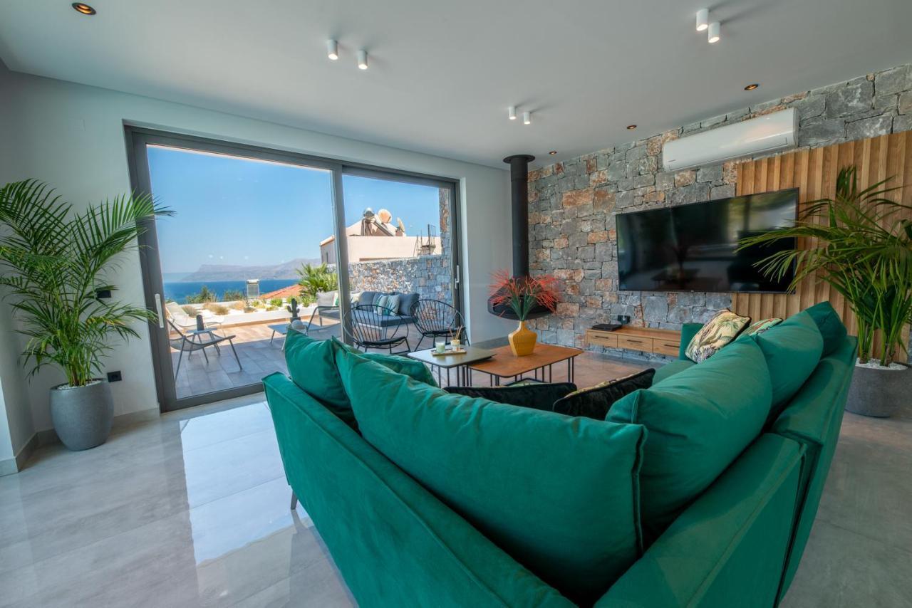 Villa Lydia I Superb Views, Two Pools, Next To The City Kíssamos Exterior foto