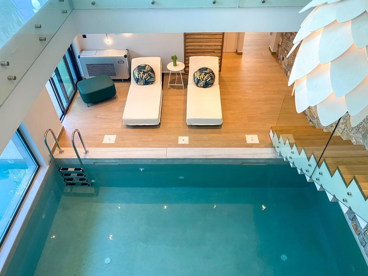 Villa Lydia I Superb Views, Two Pools, Next To The City Kíssamos Exterior foto